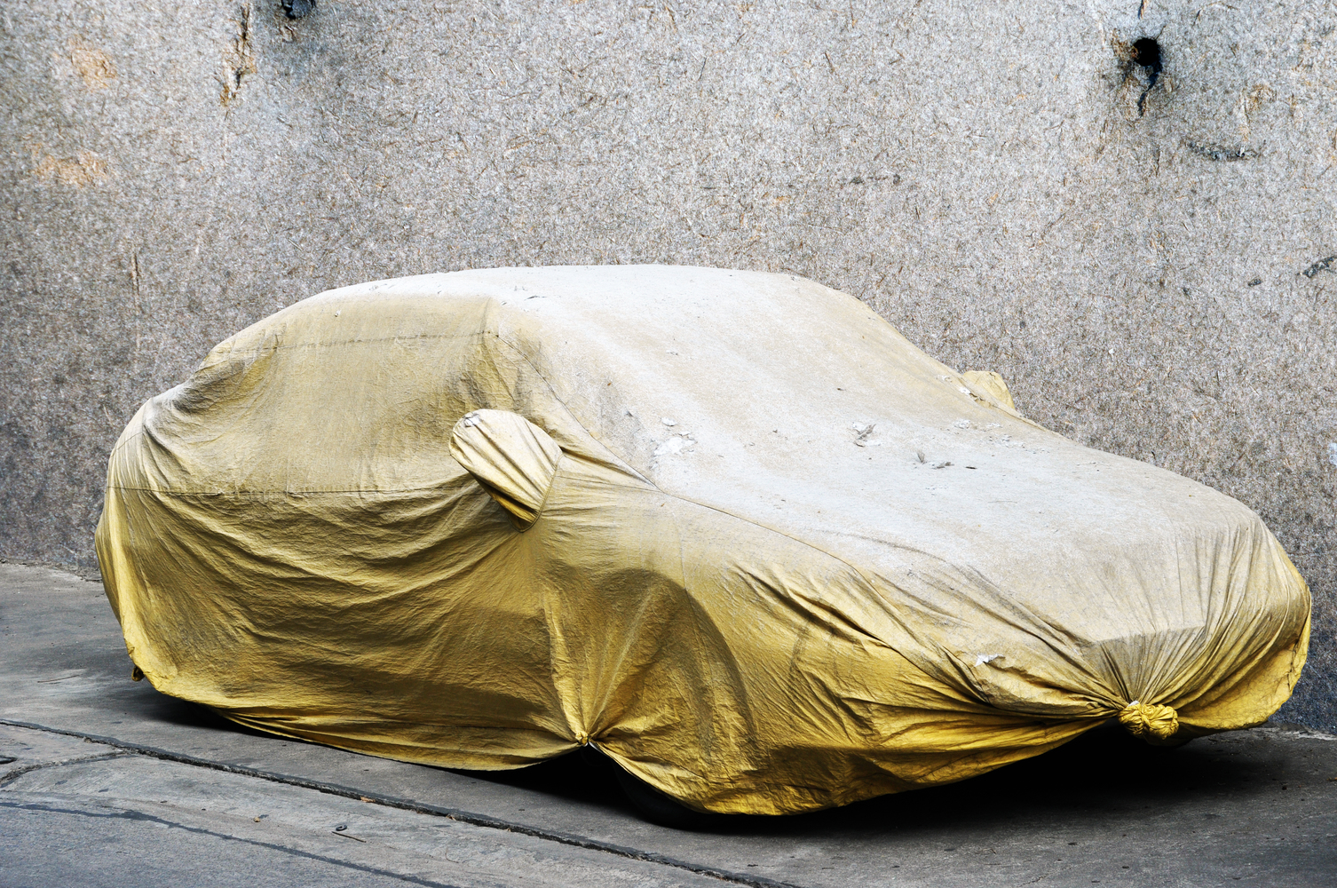 Don&#8217;t Believe These 3 Myths About Car Covers